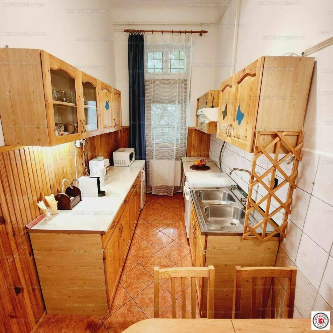 Apartamento Kriszti Budapest Exterior foto