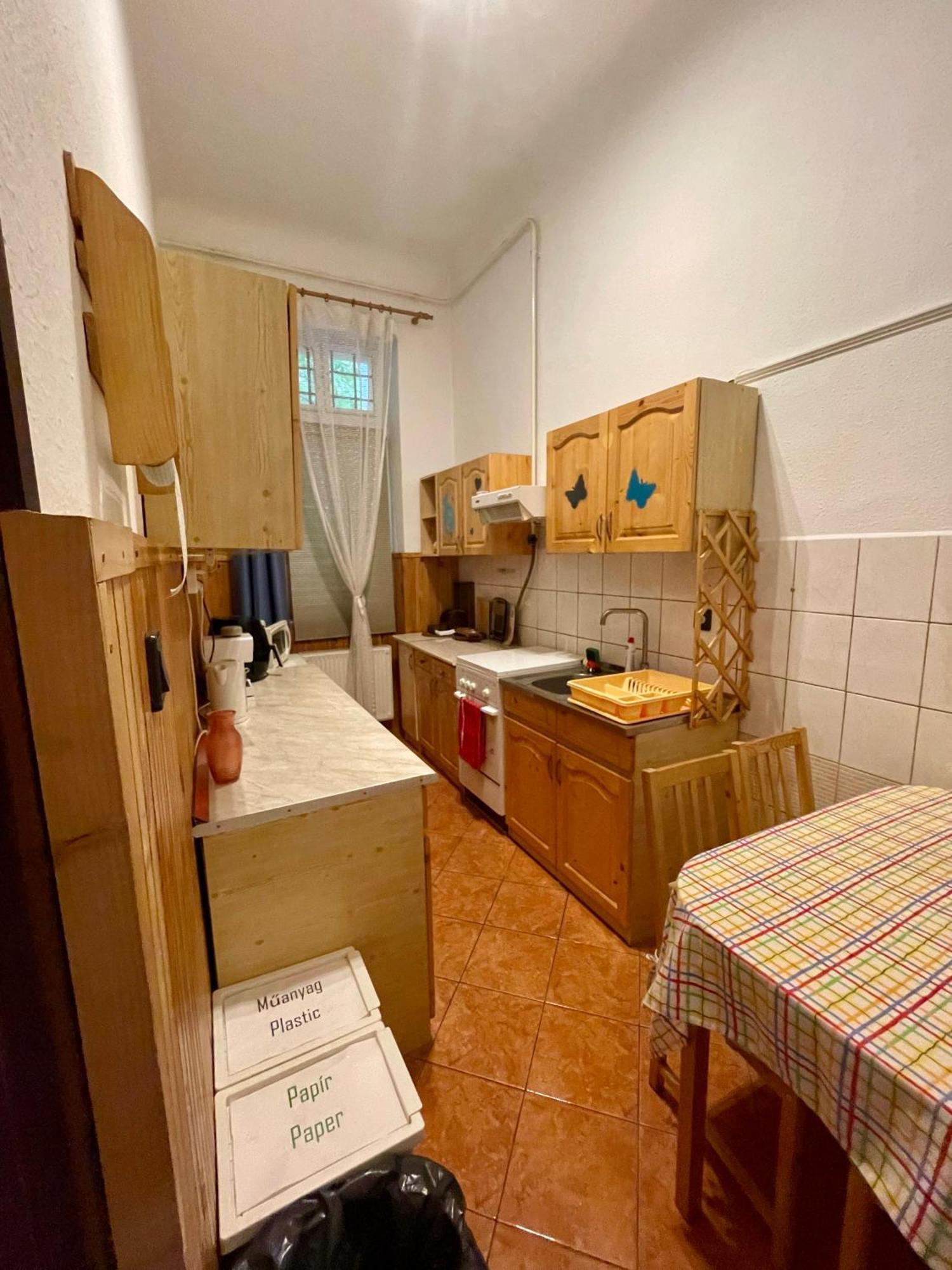 Apartamento Kriszti Budapest Exterior foto